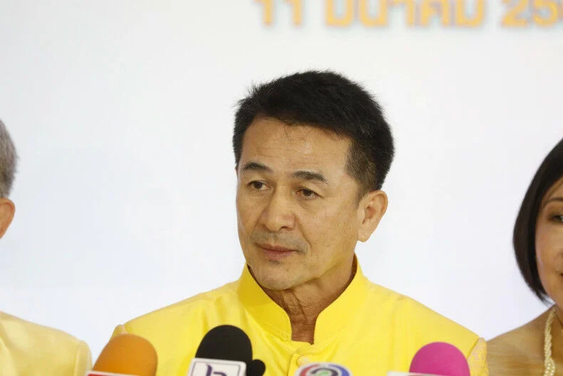Thai government considers recriminalising