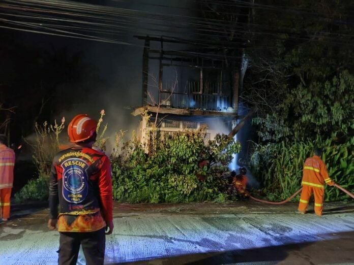Fire destroys century-old house in Krabi, killing elderly woman