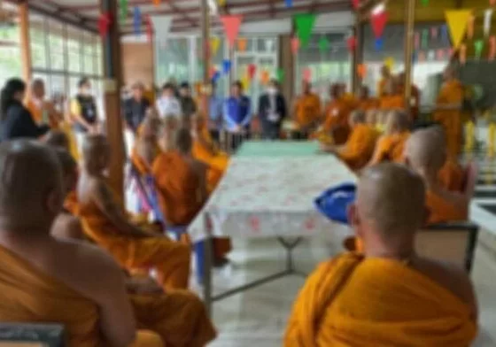 Fake monks cause a holy ruckus at private firm in Pathum Thani
